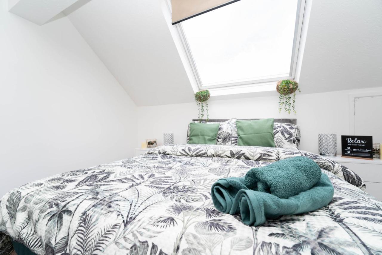 Move Inn Estates - Multiple Rooms Londres Extérieur photo